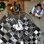 Ξενοδοχείο A For Art 4*